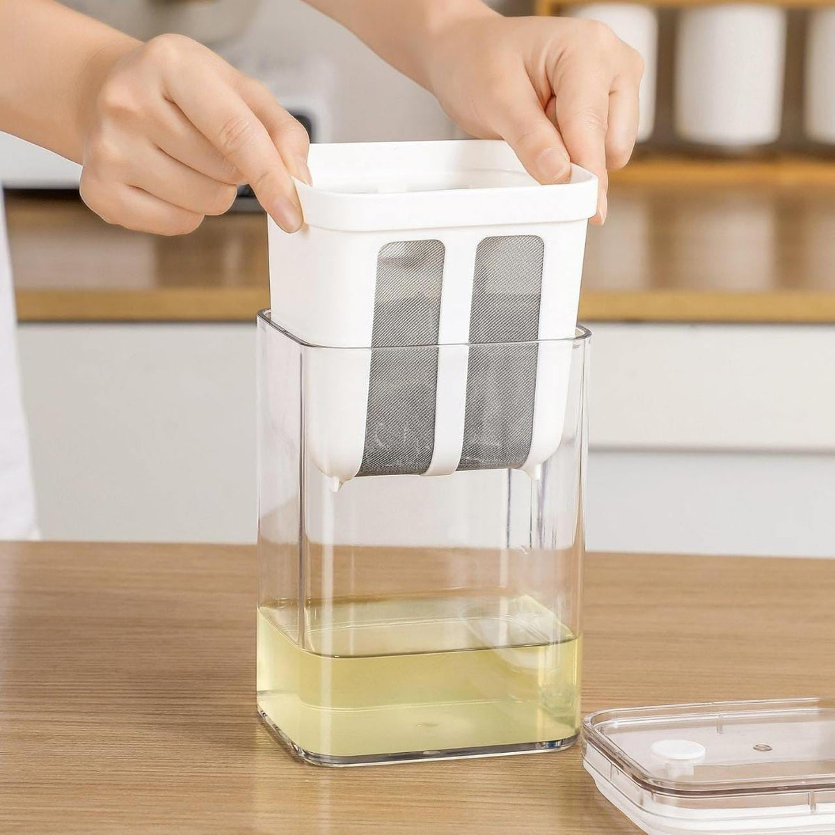 Greek Yogurt Filter Container – Reusable Fine Mesh Yogurt Strainer  – Free Shipping